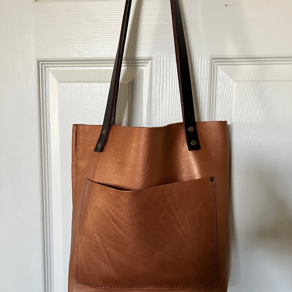 Portland Leather Small Tote Bag in Hava